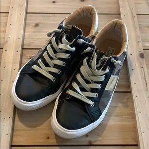 Vintage Havana Camo Sneakers